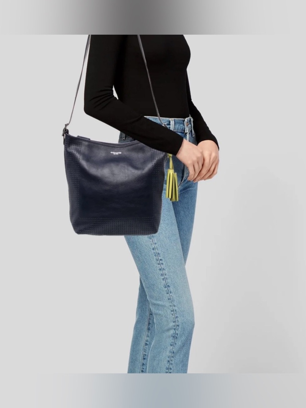 🌻Sale🌻 Coach Leather Navy Blue Leather Bag with Yellow Accents - Picture 2 of 13